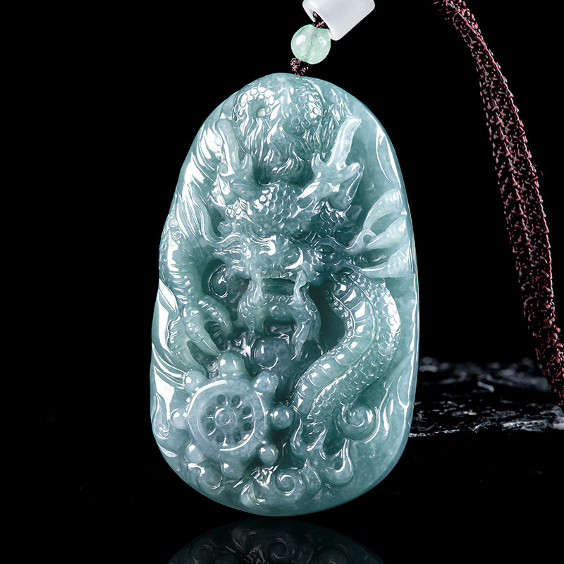 Necklace Pendant - Collier pendentif dragon en jadéite birmane,