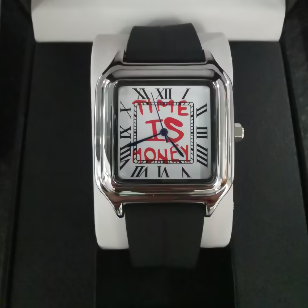 Patek Philippe Watch Nautilus - TIME IS MONEY Montre à quartz