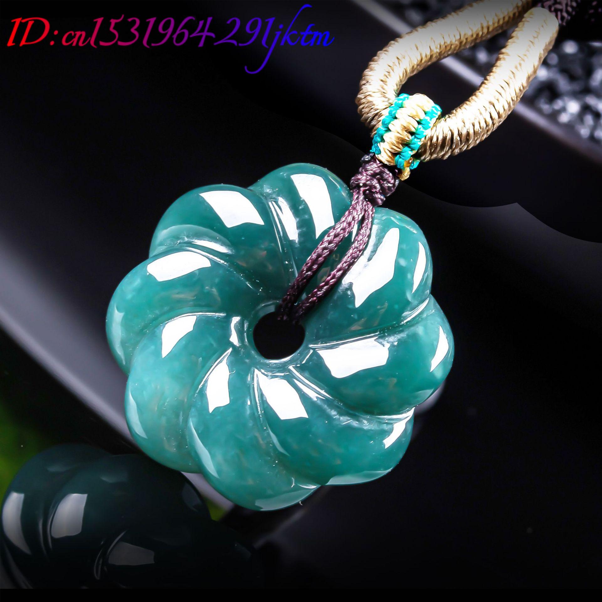 Collier avec pendentif en jade - Necklace Pendant avis et prix