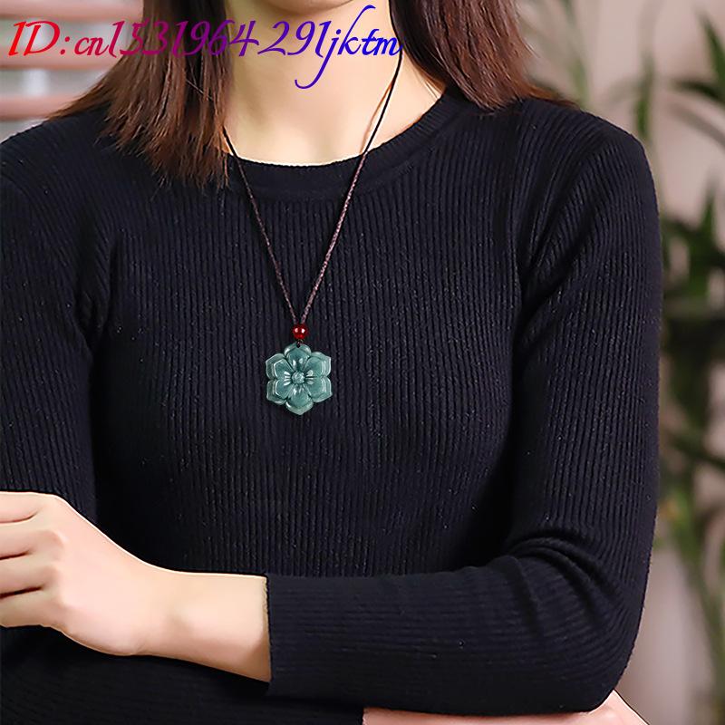 Collier pendentif fleur en jad - Necklace Pendant avis et prix