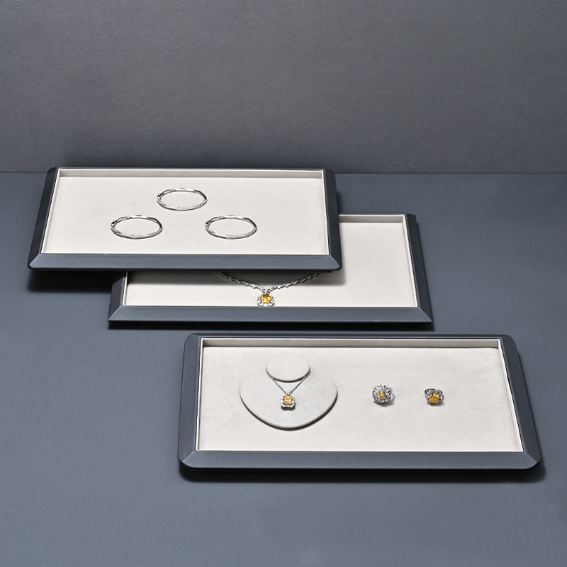 Plateau à bijoux en cuir Oirlv - Jewelry And Watches Store avis et prix