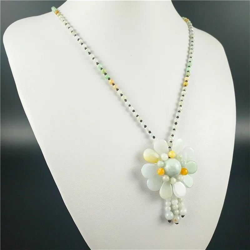 Pendentif en Jade de birman ce - Necklace Pendant avis et prix