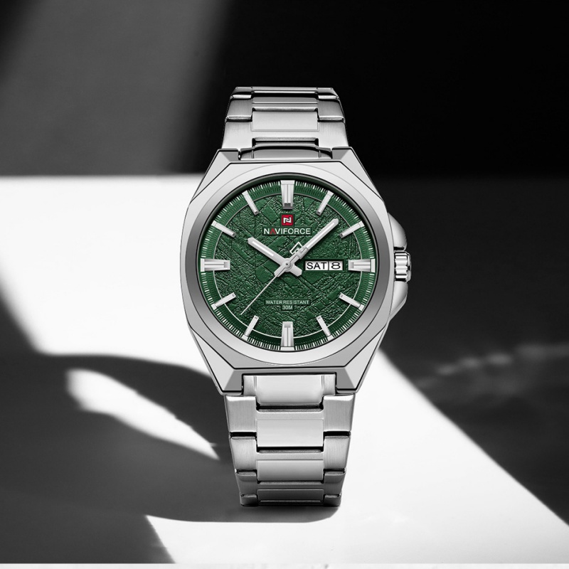 Montre à quartz pour homme NAV - Patek Philippe Watch Nautilus avis et prix