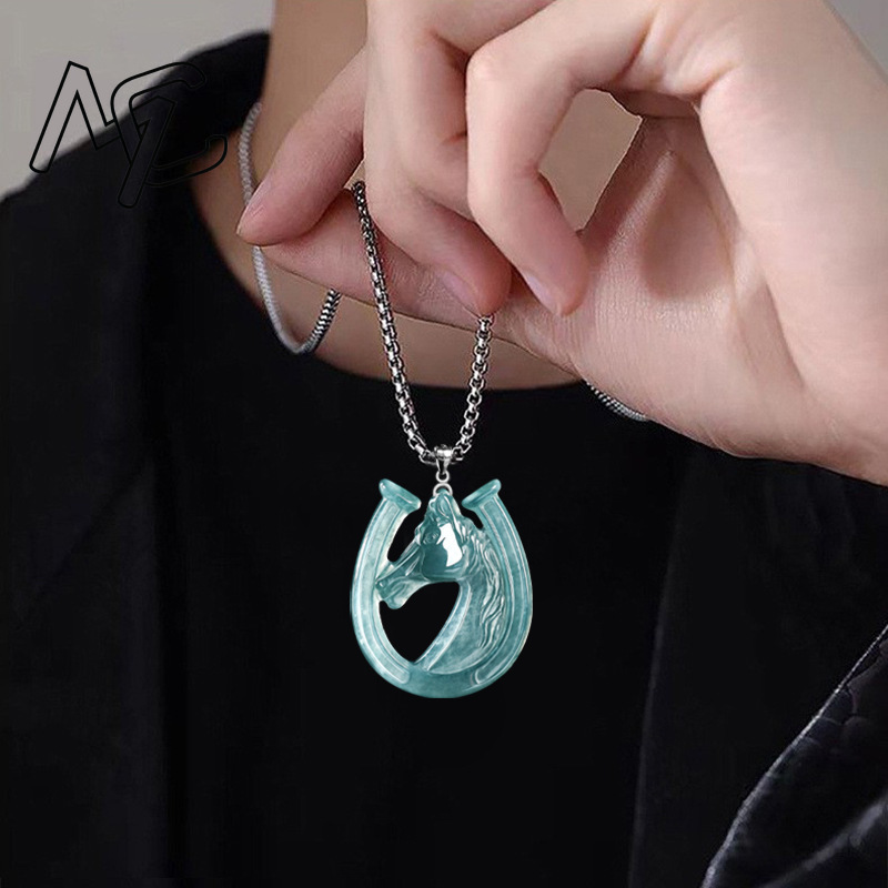 Collier pendentif sabot de che - Necklace Pendant avis et prix